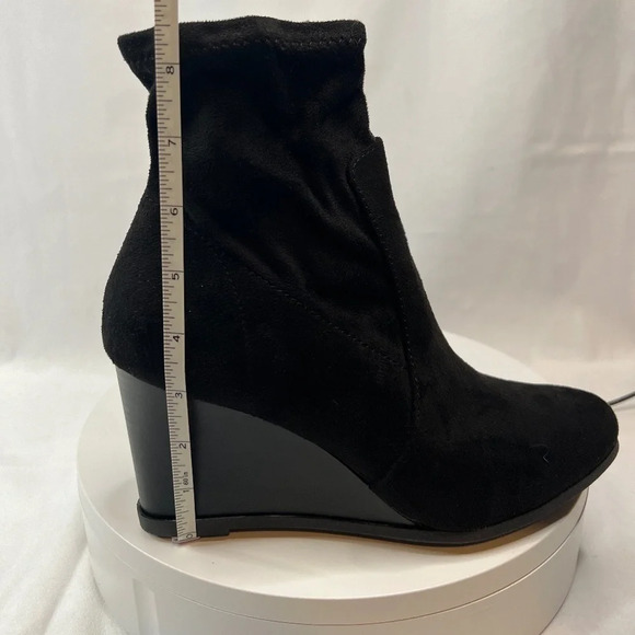 Journee Collection Hepburn wedge heel booties side zip vegan leather BLACK 8.5 - Picture 10 of 13